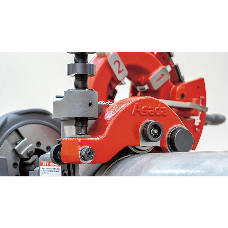 GR640 攜帶式滾溝機